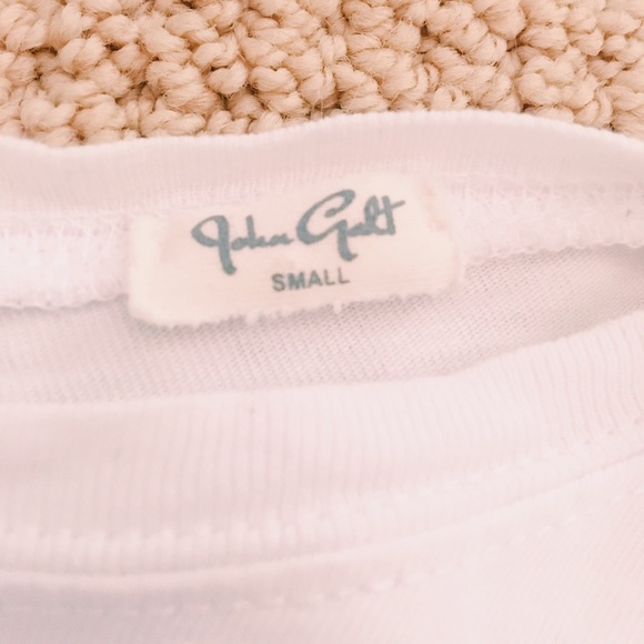 brandy melville tee - Picture 2 of 2